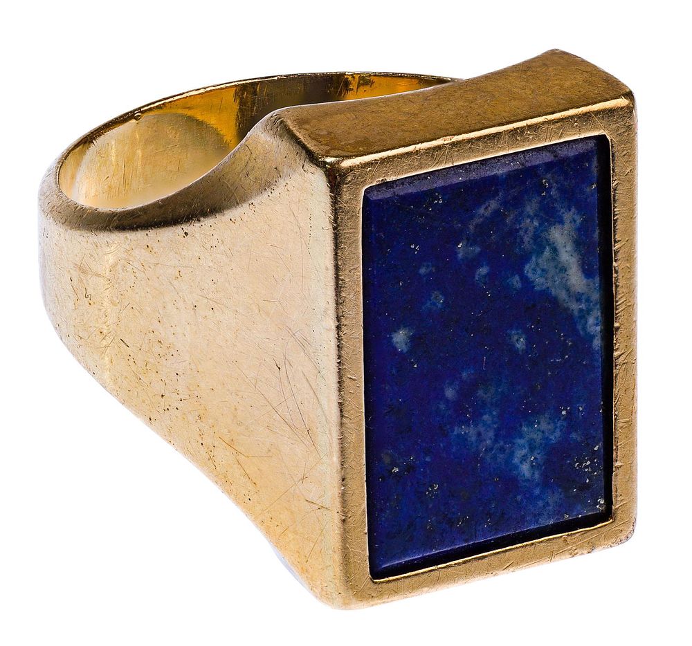 Lot 361: 18k Yellow Gold and Lapis Lazuli Ring