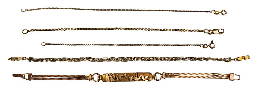 Lot 377: 14k Yellow Gold Bracelet Assortment