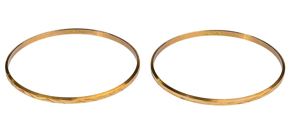 Lot 380: 14k Yellow Gold Bangle Bracelets
