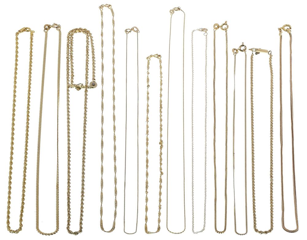 Lot 423: 14k Yellow Gold Necklace Assortment