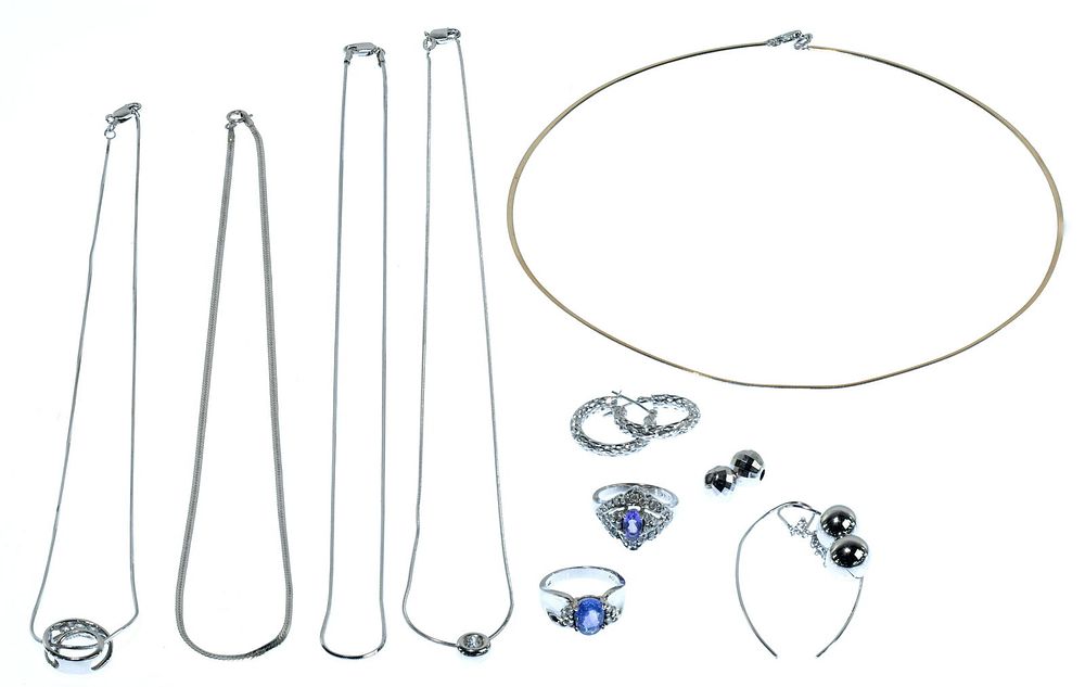 Lot 434: 14k White Gold Jewelry Assortment