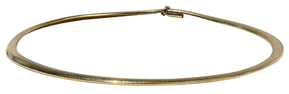 Lot 449: 10k Yellow Gold Omega Necklace