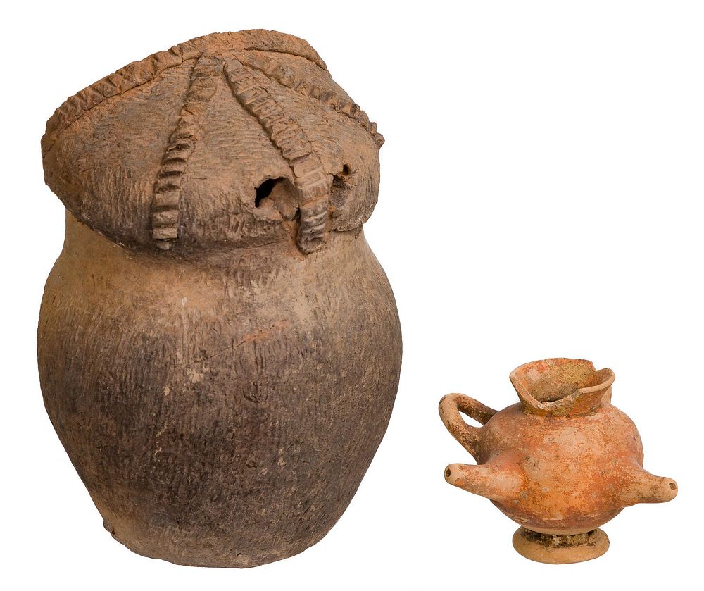 Lot 170: Chinese Bronze Age Qijia Style Owl Effigy
