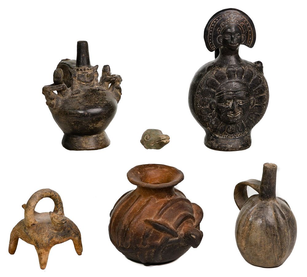 Lot 196: Pre-Columbian Style Pottery Assortment