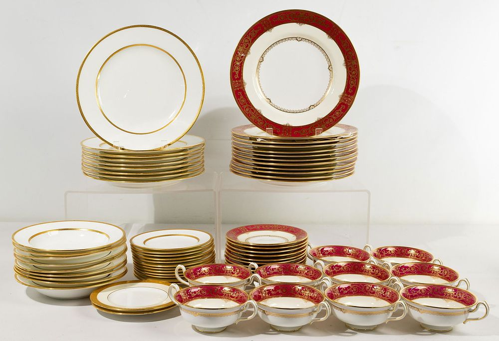 Lot 354: Minton China Assortment