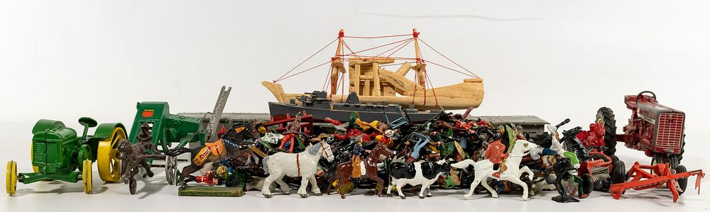 Lot 445: Metal Toy Assortment