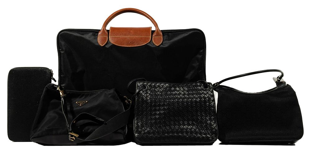 Lot 468: Designer Purse Assortment