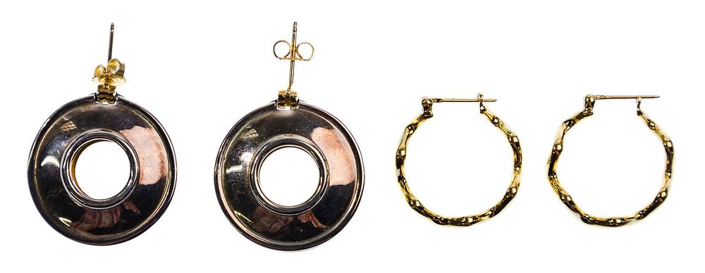 Lot 485: Tiffany & Co 18k Gold Pierced Earring Assortment