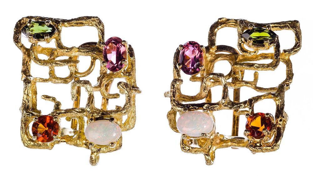 Lot 491: 18k Yellow Gold and Semi-Precious Gemstone Clip-on