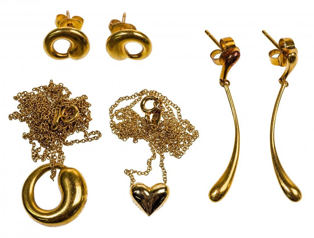 Lot 506: Tiffany & Co 18k Yellow Gold Jewelry Assortment