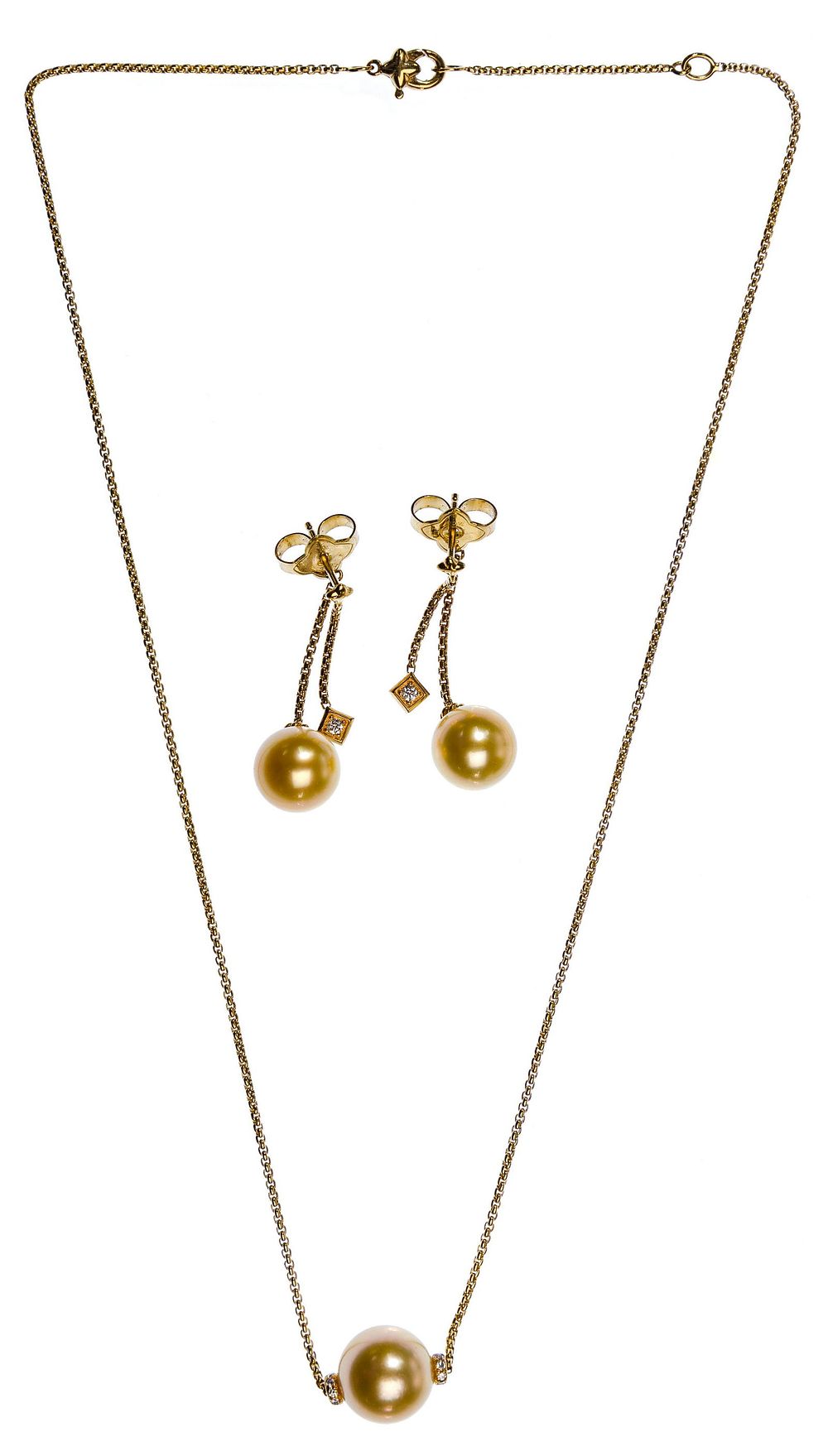 Lot 509: David Yurman 18k Yellow Gold, Pearl and Diamond Jewelry