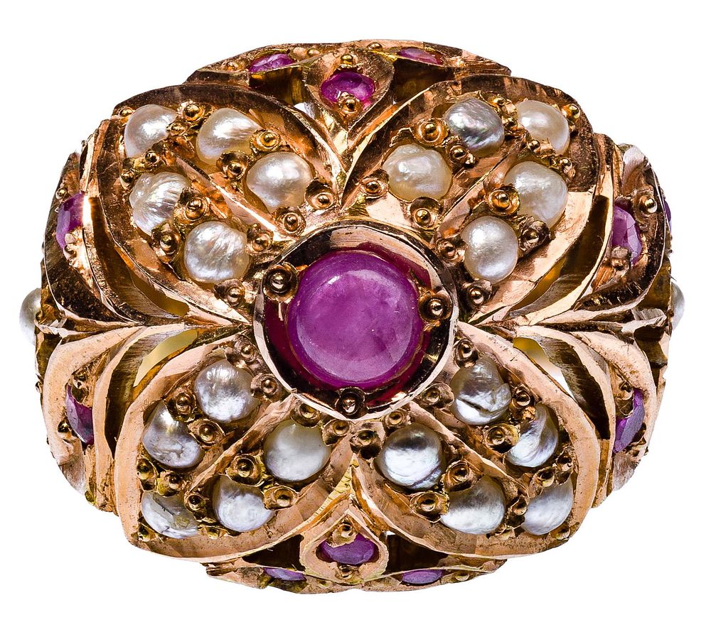 Lot 523: 14k Yellow Gold, Seed Pearls and Ruby Ring