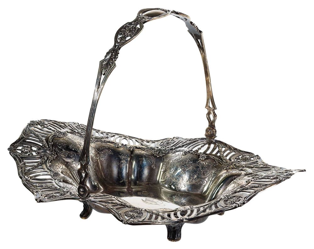 Lot 640: Sterling Silver Handled Pierced Rim Bowl