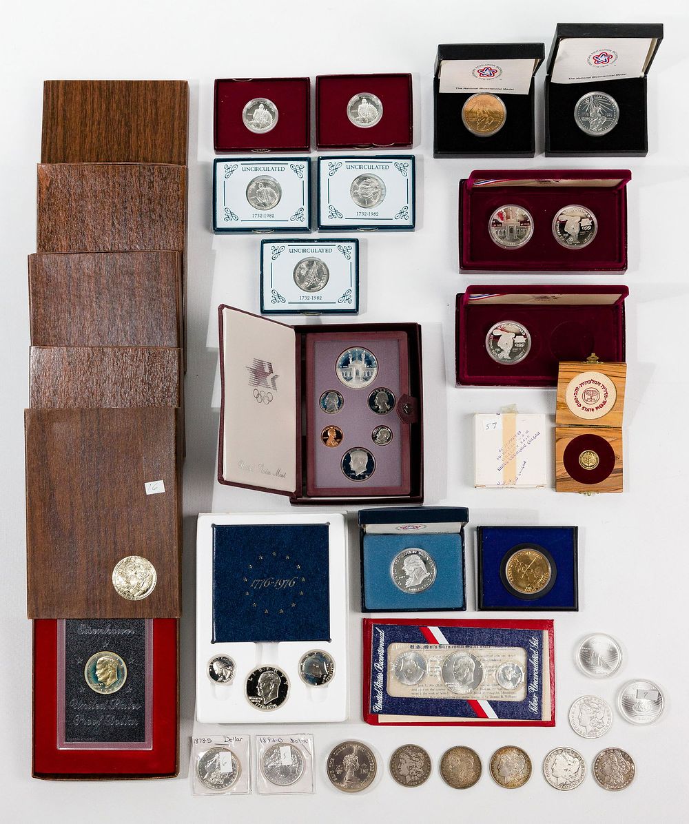 Lot 684: Coin Assortment