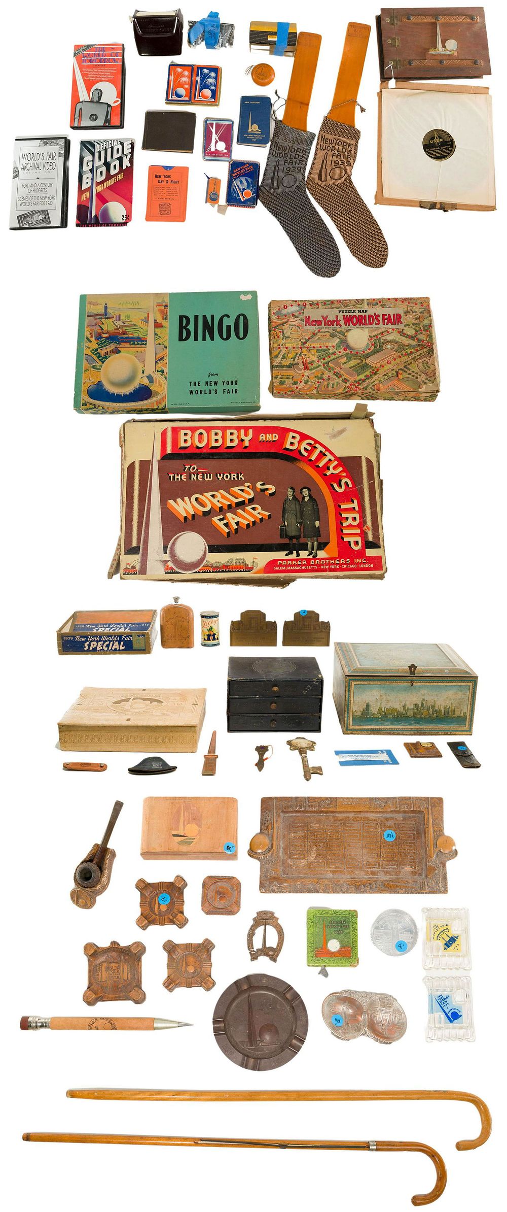 Lot 293: 1939 New York World Fair Assortment