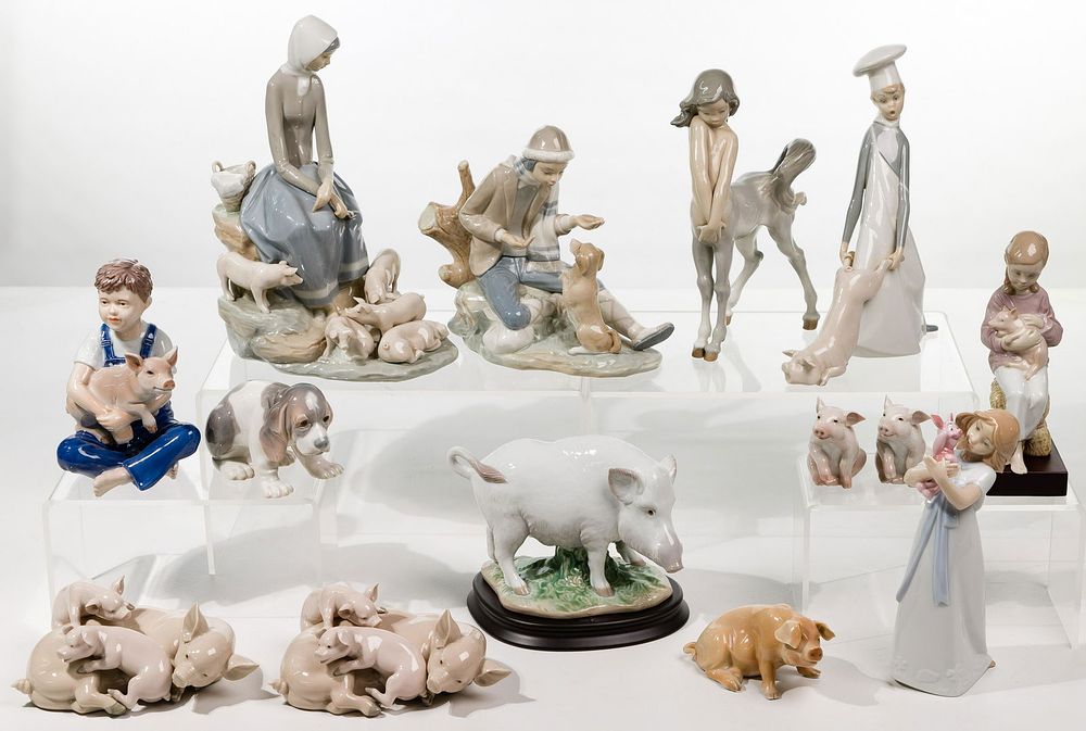 Lot 297: Lladro and Royal Doulton Figurine Assortment