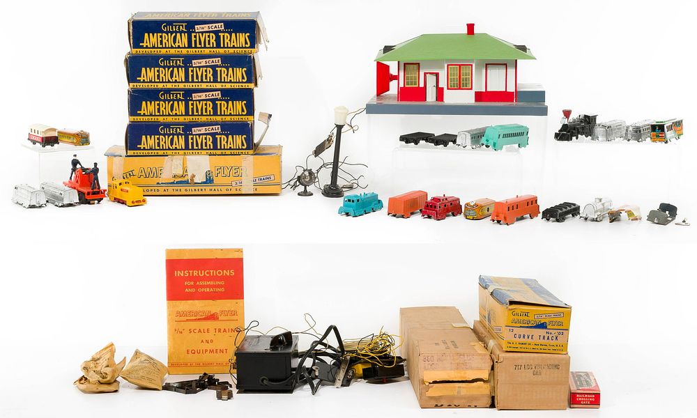 Lot 328: American Flyer S-Gauge Train Assortment