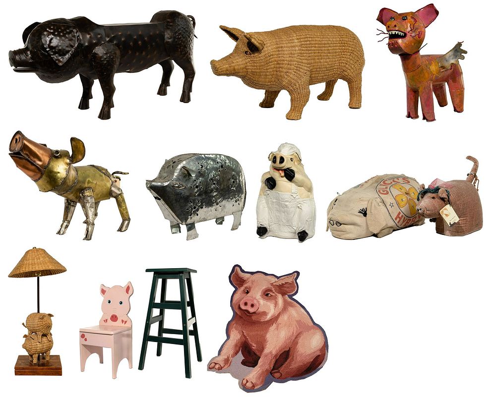 Lot 367: Pig-Themed Home Decor Assortment