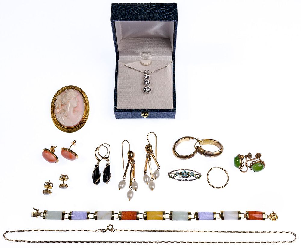 Lot 442: 14k Gold Jewelry Assortment