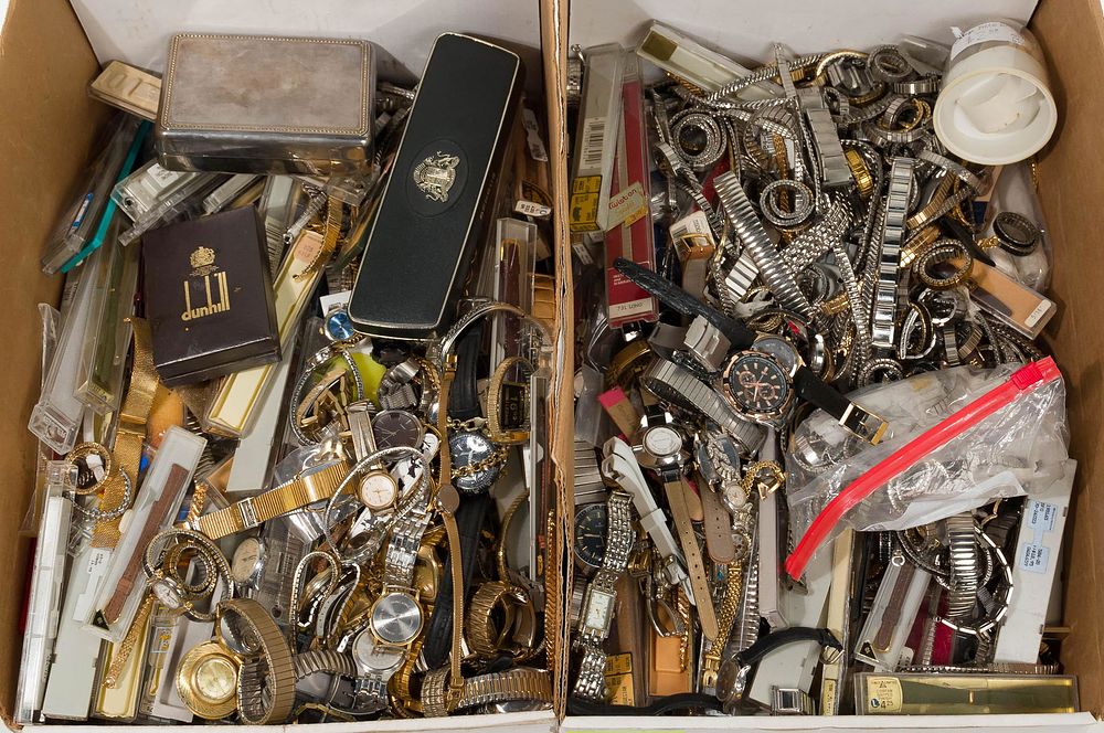 Lot 508: Wristwatch and Band Assortment