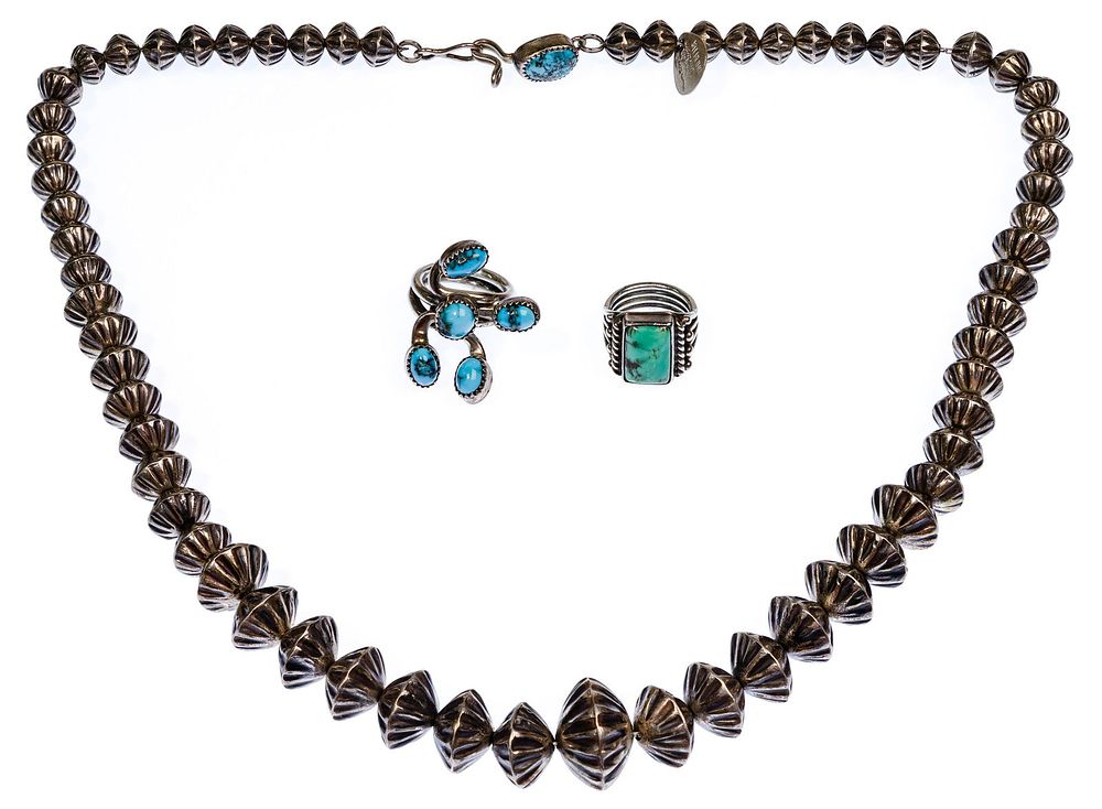 Lot 522: Orville Tsinnie Sterling Silver Jewelry Assortment