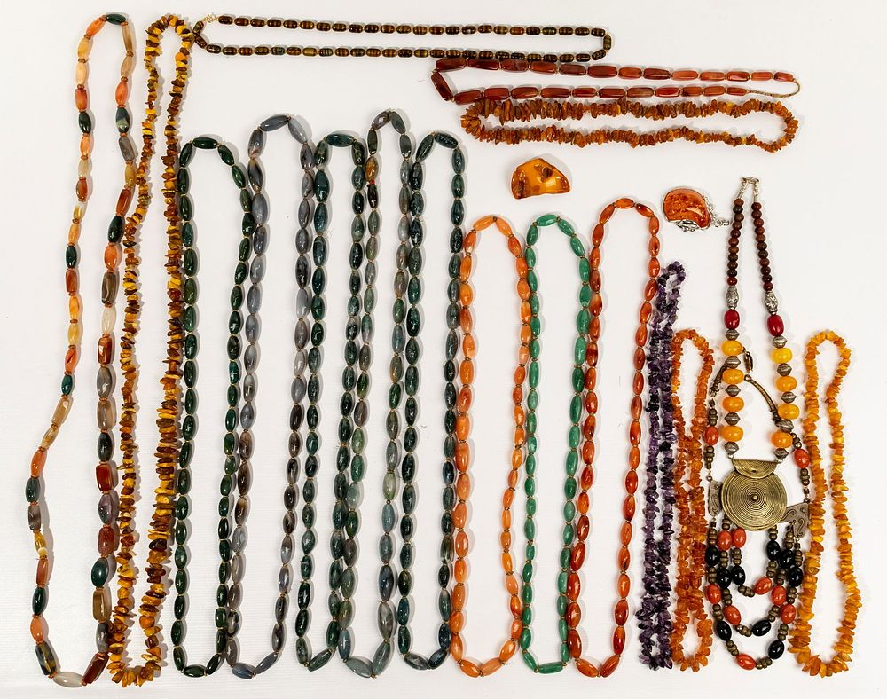 Lot 541: Amber, Gemstone and Glass Jewelry Assortment