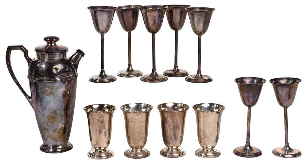 Lot 563: Sterling Silver Hollowware Assortment