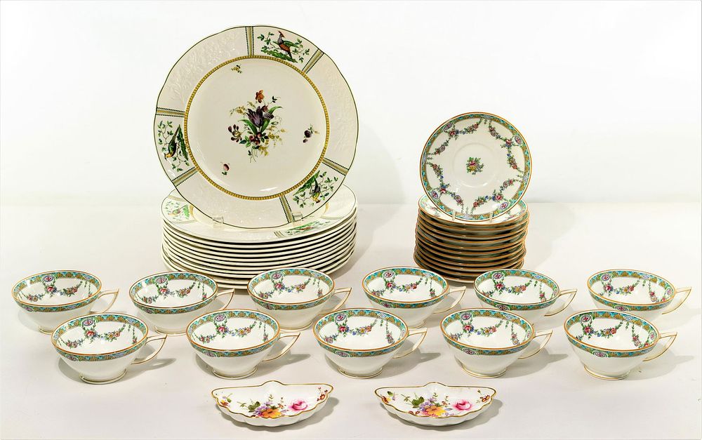 Lot 193: Copeland Spode 'June' and Minton China Assortment