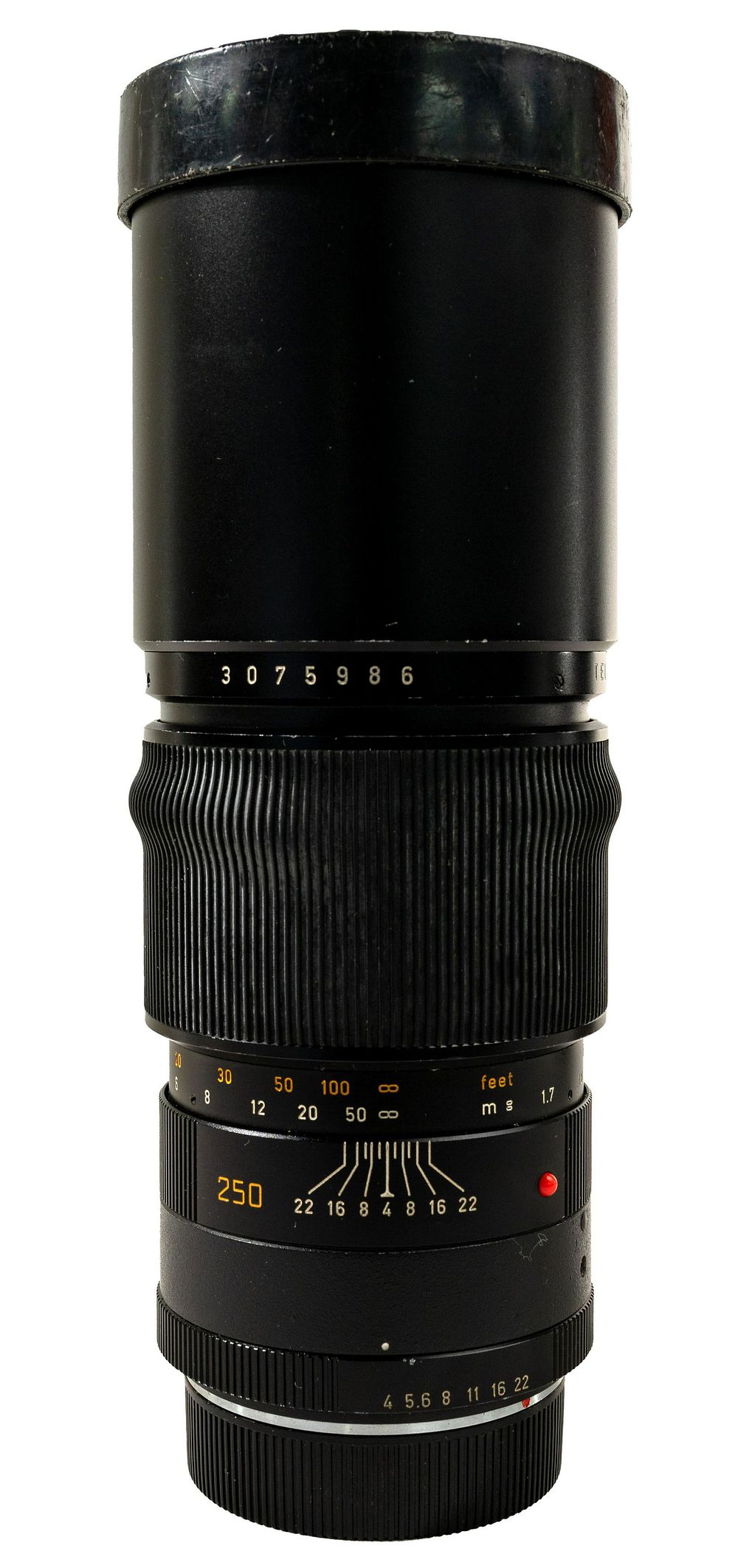 Lot 244: Leitz Wetzlar TELYT-R 1:4/250mm Lens with Box and