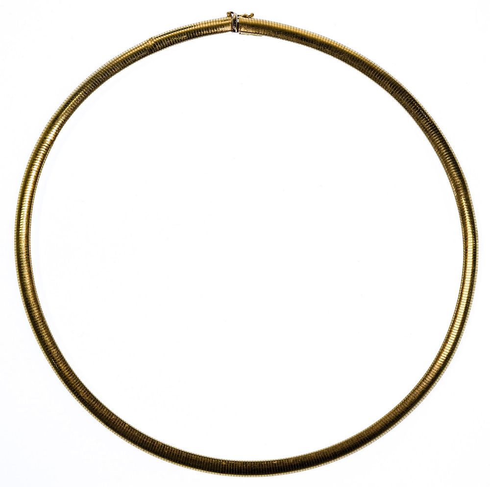 Lot 269: 14k Yellow Gold Omega Choker Necklace