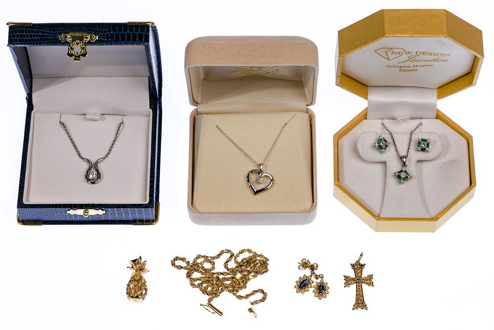 Lot 270: 14k Gold Jewelry Assortment