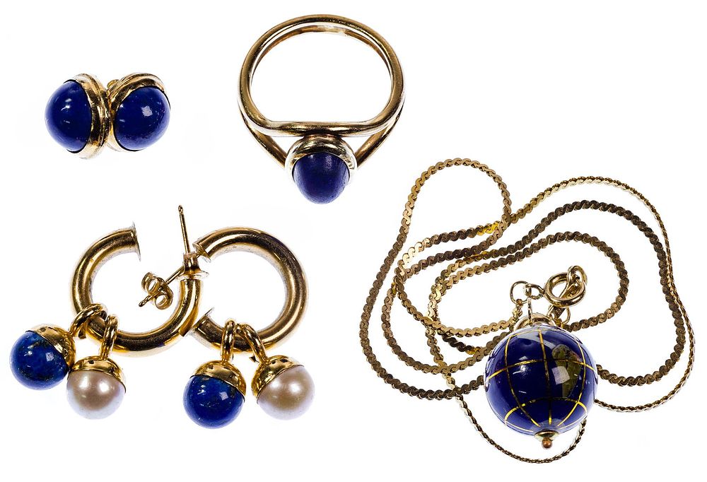 Lot 273: 14k Yellow Gold and Lapis Lazuli Jewelry Assortment