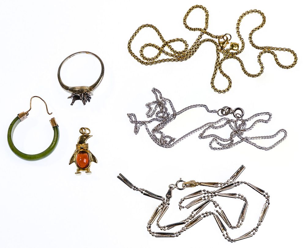 Lot 286: 18k and 14k Gold Jewelry Assortment