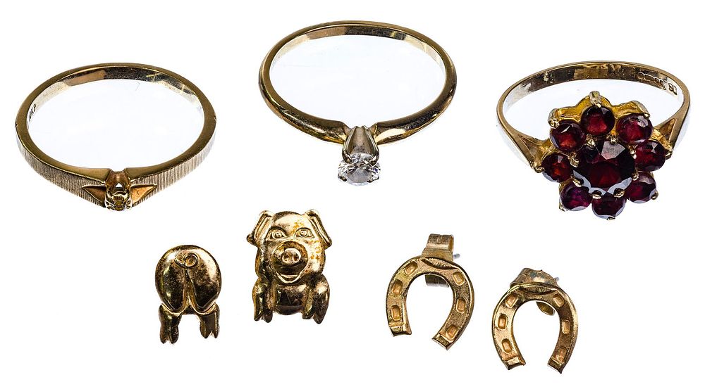 Lot 291: Gold Jewelry Assortment