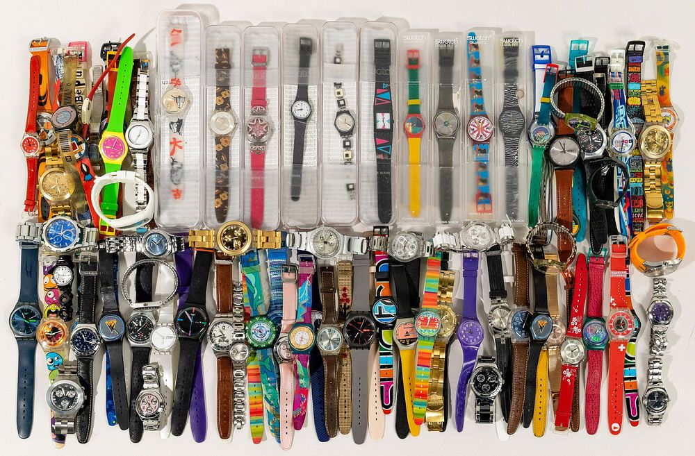 Lot 326: Swatch Wristwatch Assortment
