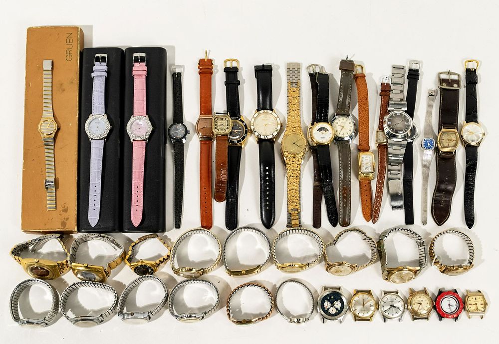 Lot 335: Wristwatch Assortment