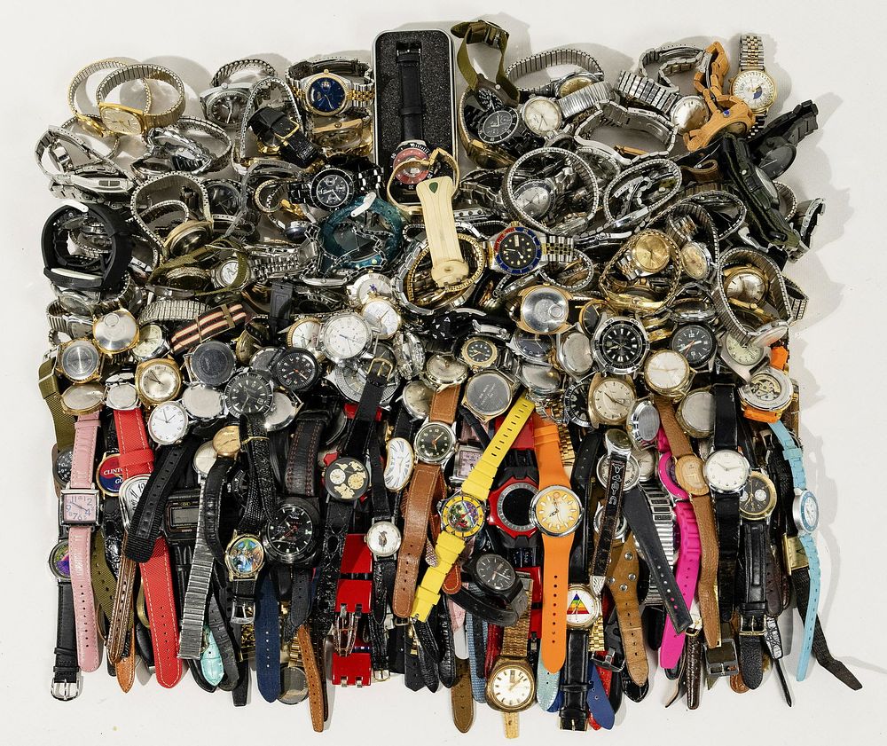 Lot 336: Wristwatch Assortment