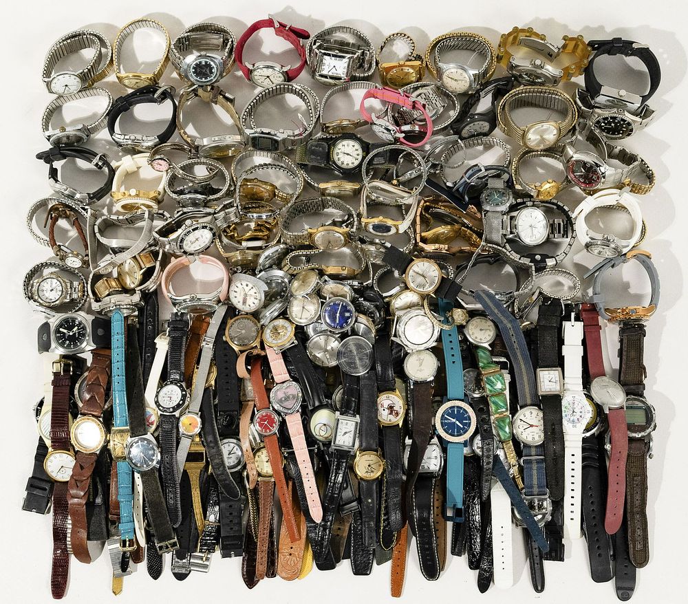 Lot 339: Wristwatch Assortment