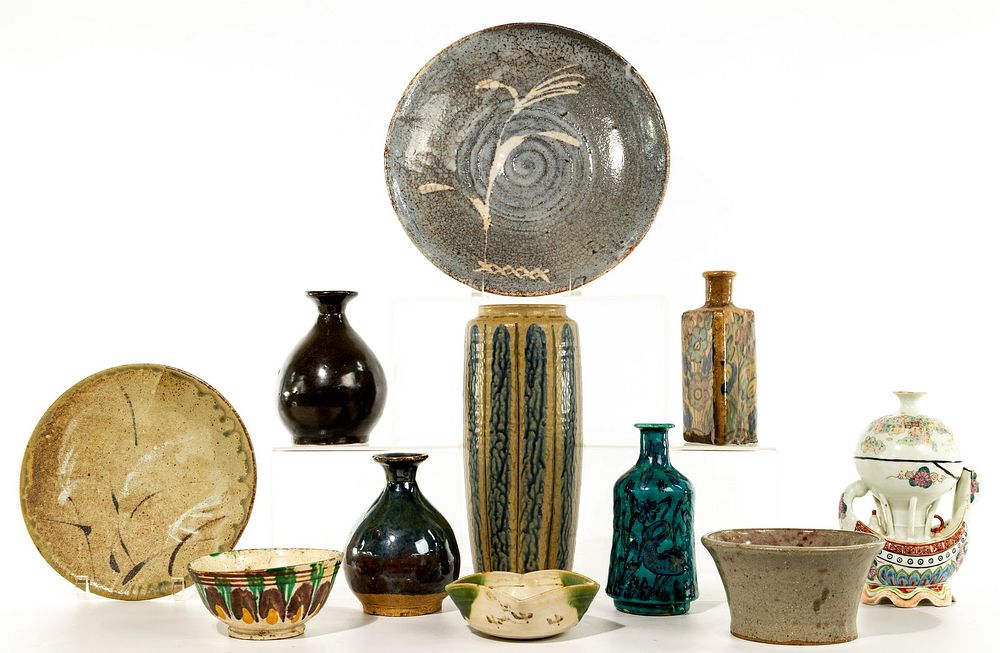 Lot 172: Chinese and Japanese Pottery and Porcelain Assortment