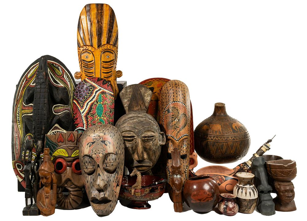 Lot 187: Multi-Cultural Object Assortment