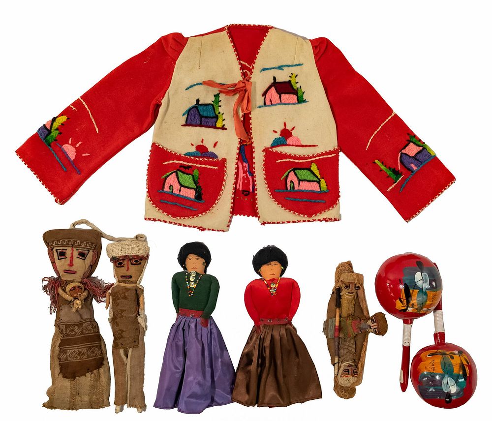 Lot 199: Peruvian Chancay Mummy Doll Assortment