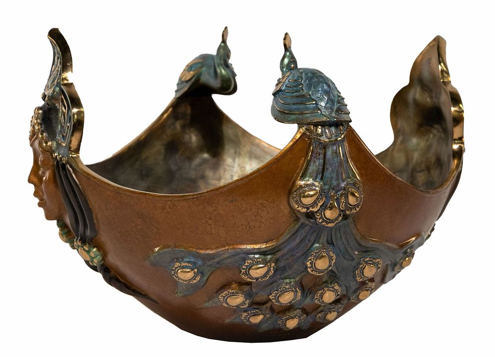 Lot 288: Alexsander Danel (American, 1940-2001) 'Peacock Bowl'