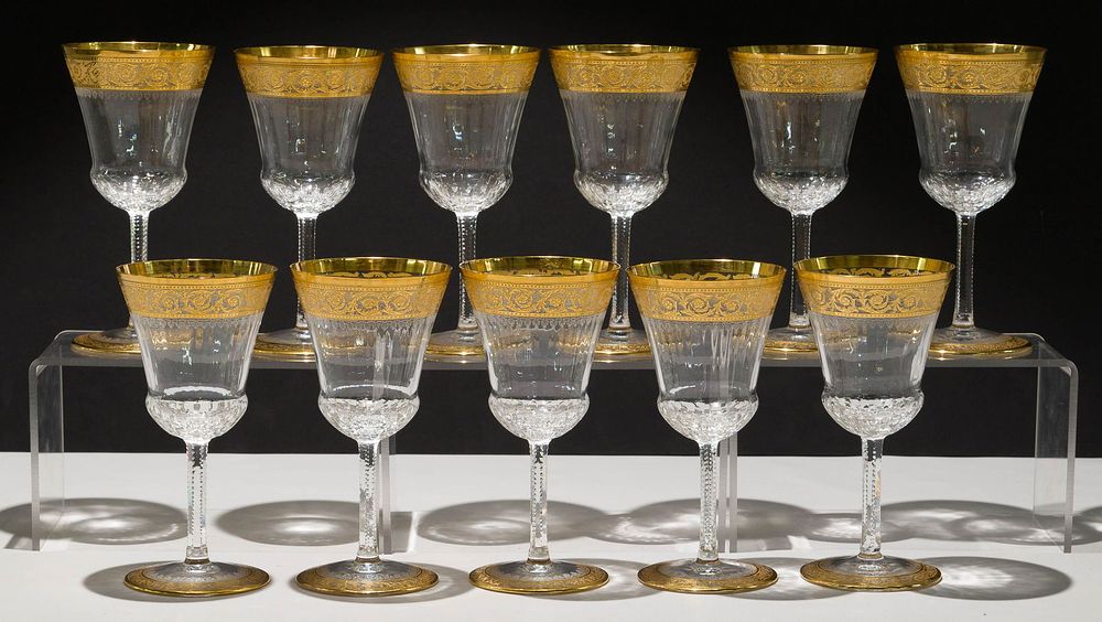 Lot 336: St. Louis 'Thistle' Crystal Collection