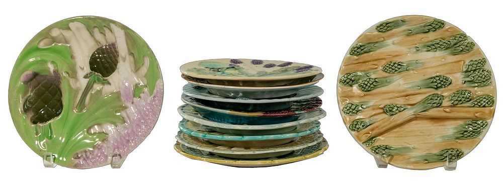 Lot 356: Majolica Plate Assortment