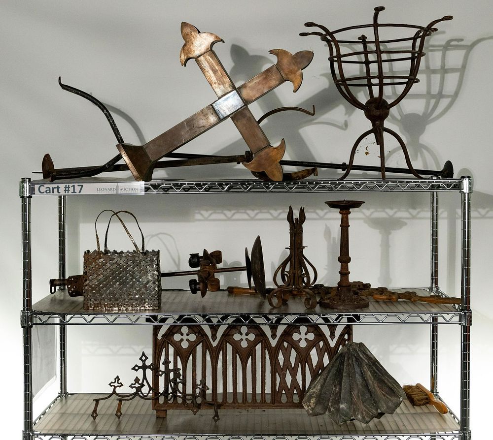Lot 420: Metal Object Assortment