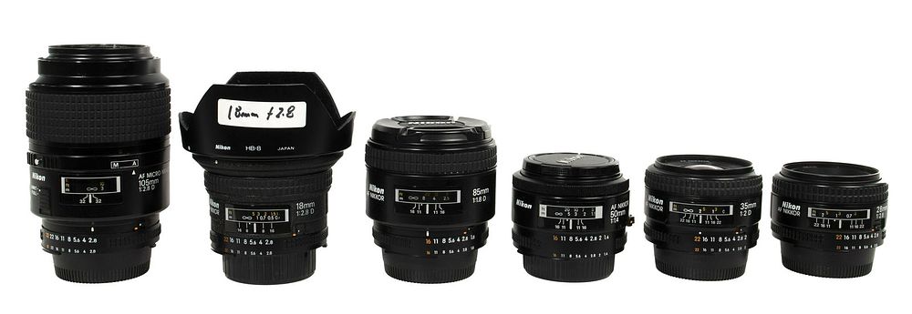 Lot 442: Nikon Camera Lens Assortment