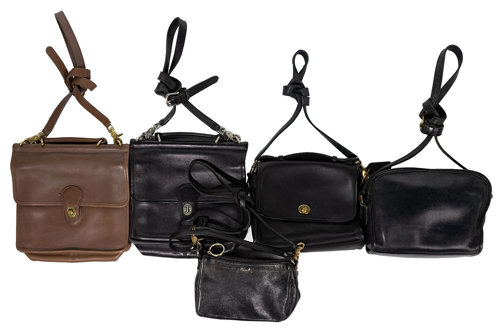 Lot 463: Coach Leather Purse Assortment