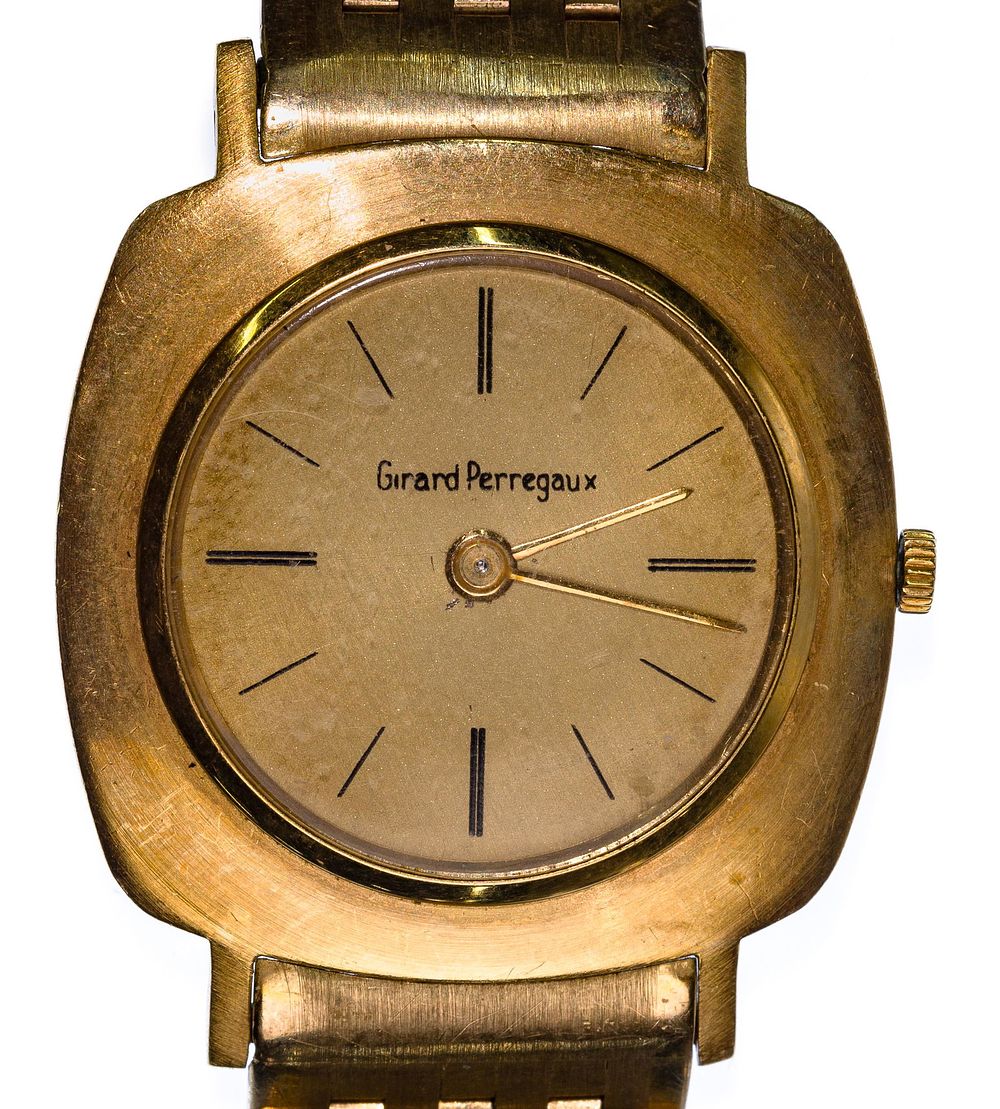 Lot 543: Girard Perregaux 18k Yellow Gold Case and Band Wrist