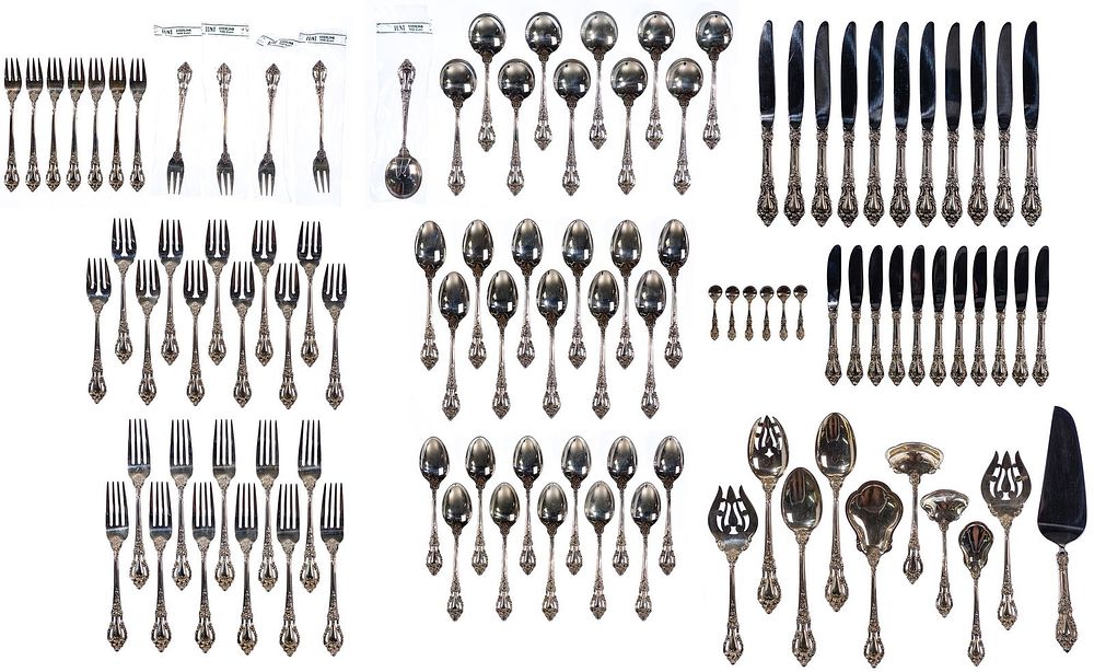Lot 619: Lunt Sterling Silver 'Eloquence' Flatware