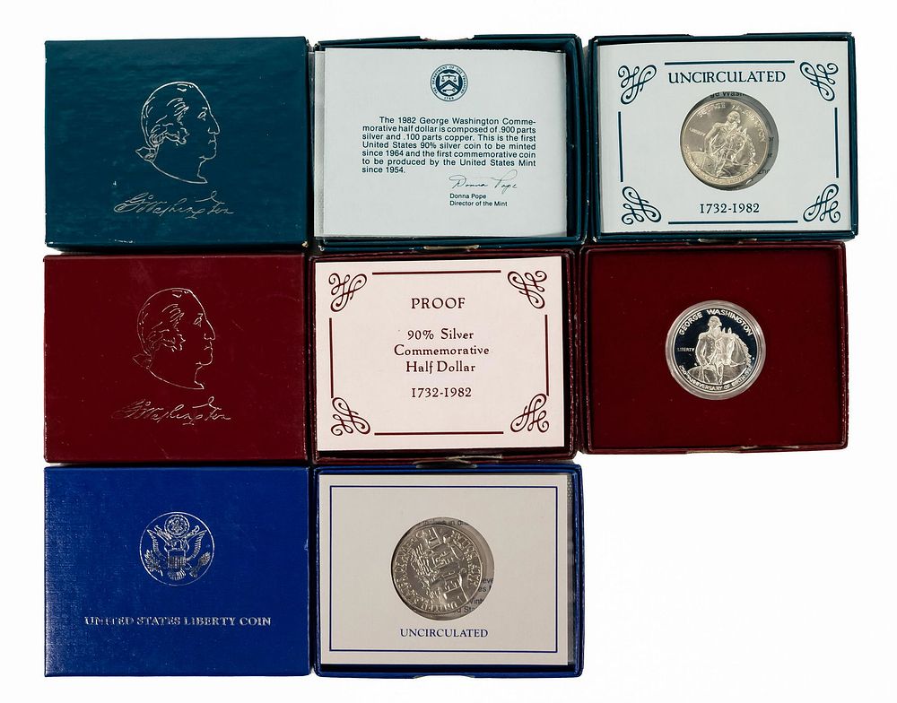 Lot 632: Silver Commemorative Assortment